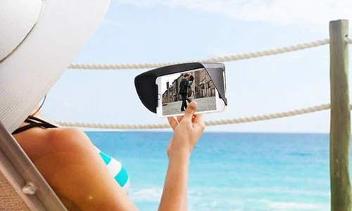 Mẹo hay để sử dụng điện thoại ngoài trời nắng