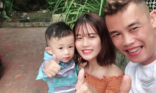 Vẻ thiếu nữ "đốt cháy" bao chàng của con gái lớn Hiệp Gà