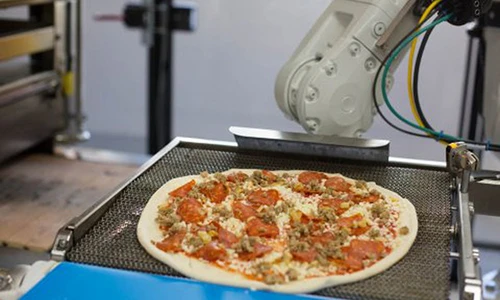 Video: Robot làm pizza khiến thợ làm bánh khắp thế giới dè chừng