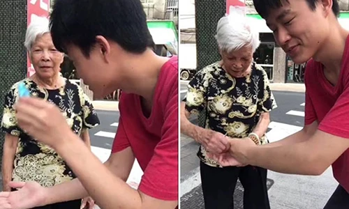 Video: Ảo thuật "troll" bà khiến dân mạng cười nghiêng ngả