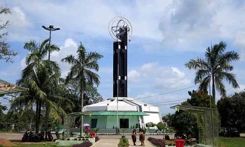 Những cột mốc địa lý thế giới bị đặt sai chỗ