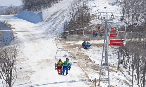 Video: Khám phá khu nghỉ dưỡng trượt tuyết cao cấp nhất Triều Tiên