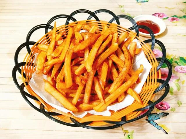 Video: 4 cách làm khoai tây nướng giòn rụm, ngon gấp nhiều lần snack đóng gói