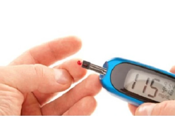 Lời khuyên cho người bệnh tiểu đường vào mùa Hè