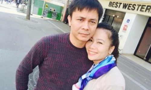 Khu vườn tràn ngập hoa thơm cỏ lạ của vợ chồng đại gia kim cương