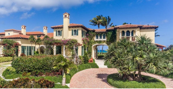 Bên trong biệt thự 80 triệu USD của người giàu thứ 7 thế giới