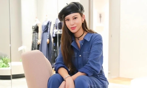 Tủ đồ toàn hàng hiệu của con tỷ phú bất động sản Hồng Kông