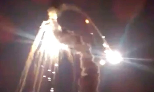Video: Tên lửa Nga nổ tung như pháo hoa ngay khi rời bệ phóng