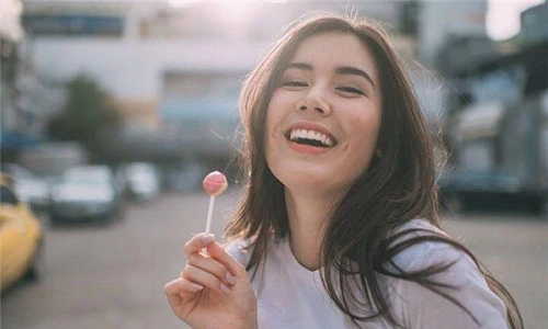 Video tử vi tháng 4: Mão, Thìn khởi sắc; Tỵ, Hợi cần rất cẩn trọng