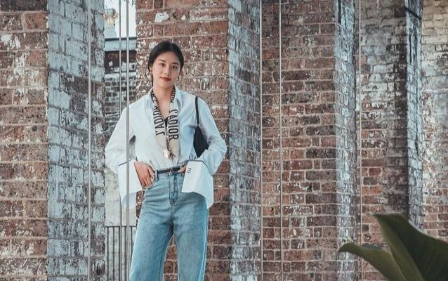 Vẻ đẹp của 4 nữ VĐV nhảy cầu đình đám tại xứ sở chuột túi