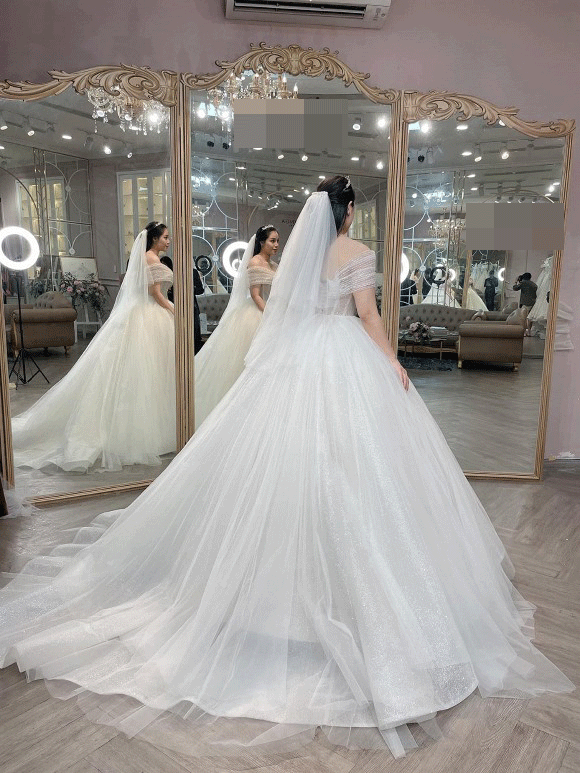 Bui Tien Dung gui loi ngon tinh den vo dai gia-Hinh-3