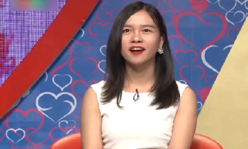 Video: Cô gái xinh như hoa hậu khiến khán giả Bạn muốn hẹn hò “truy lùng“