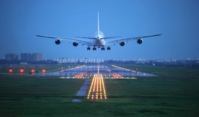 Video: Tại sao khi cất cánh và hạ cánh máy bay là lúc nguy hiểm nhất?