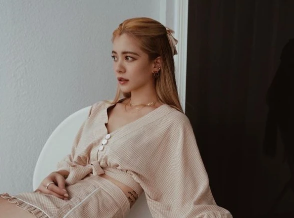 Hai hot mom Trung Quốc có vẻ ngoài gợi cảm