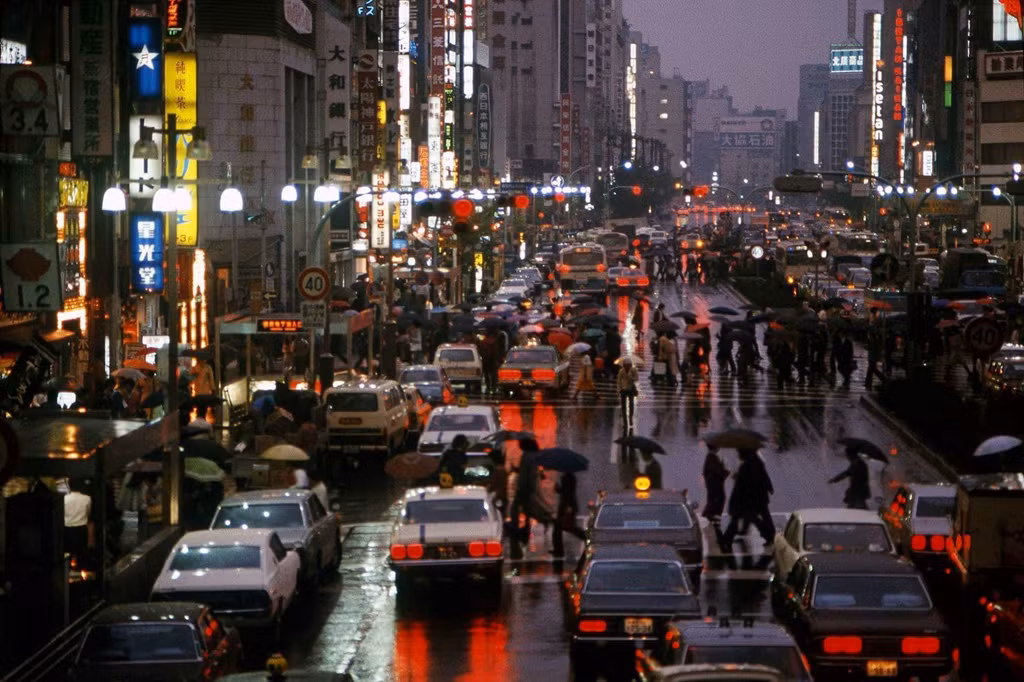 Tokyo thập niên 1970 đầy hoài niệm qua ống kính nhiếp ảnh gia