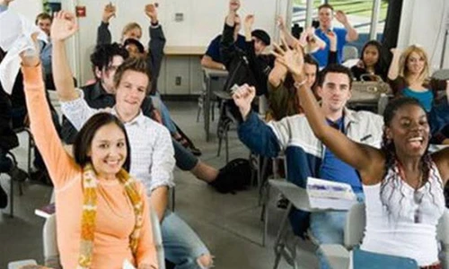 Video: 10% học sinh lớp 9 từng quan hệ tình dục