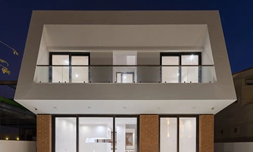 Ngôi nhà mái nghiêng, có kiến trúc độc lạ chưa từng thấy