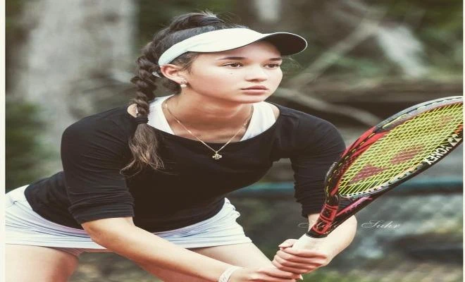 Vận động viên nữ quyến rũ của làng quần vợt