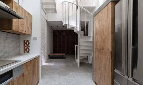 Nhà nhỏ 30m2 chẳng bao giờ cần bật điện ở Định Công, Hà Nội