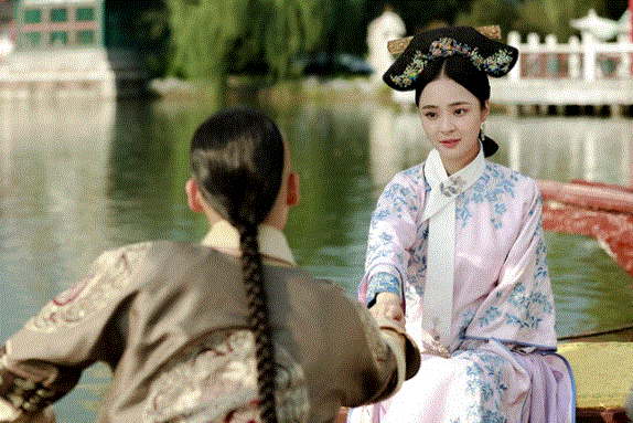 Kiep doi ai oan cua vi Hoang hau qua tay 4 doi Hoang de