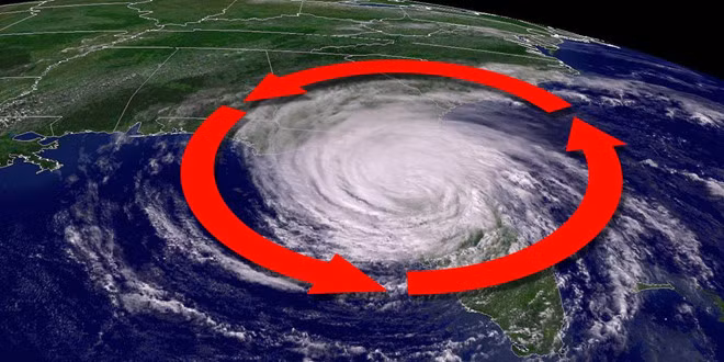 Video: Vì sao bão nhiệt đới xoay ngược chiều kim đồng hồ
