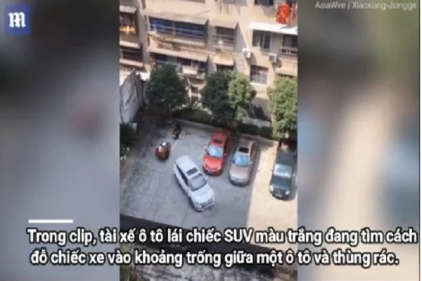 Video: Tài xế lùi xe hơn chục lần vẫn không đỗ đúng chỗ và cái kết