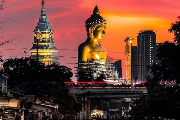 Video: bức tượng phật khổng lồ có chiều cao 69m ở Thái Lan