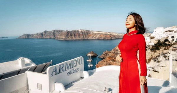 Ông chồng quốc dân đưa vợ đi khắp thế gian chụp ảnh áo dài