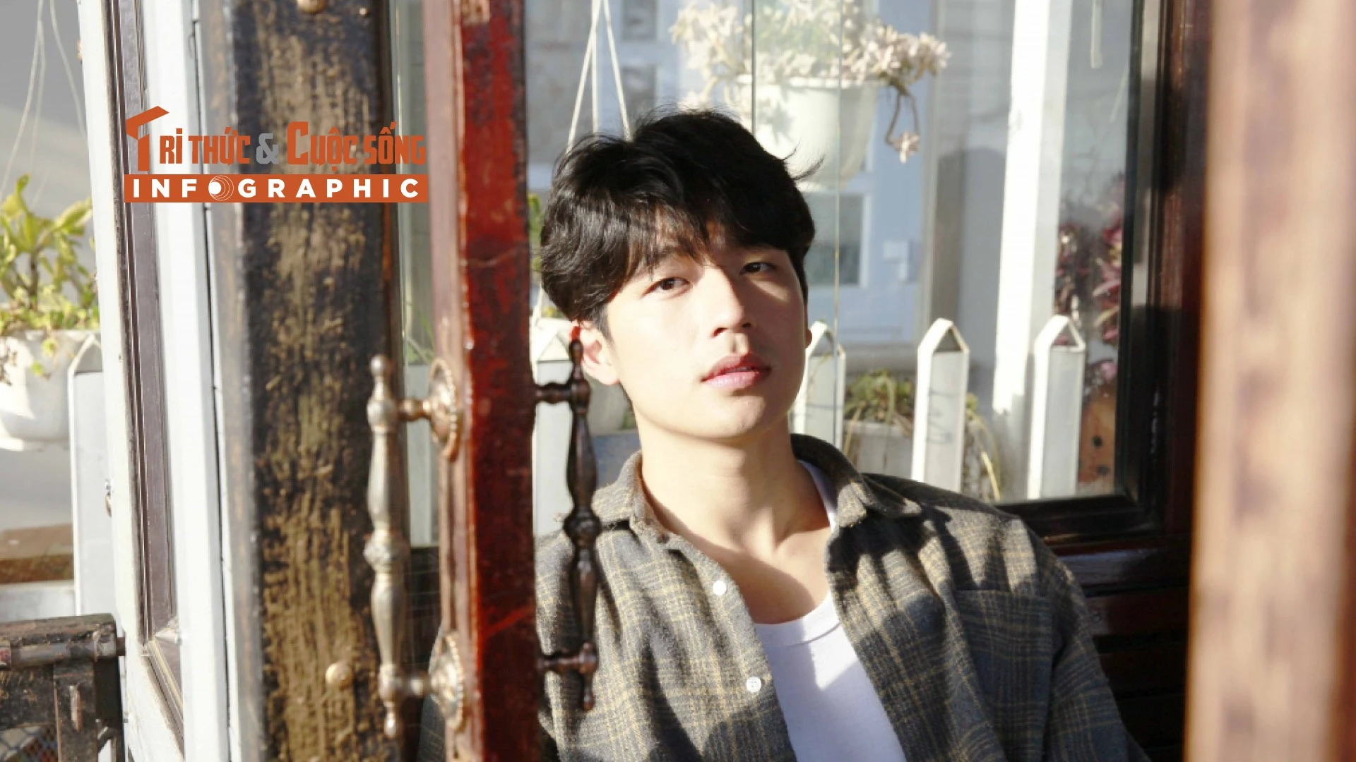 [INFOGRAPHIC] Sự nghiệp của diễn viên Quốc Anh trước phim Thỏ ơi