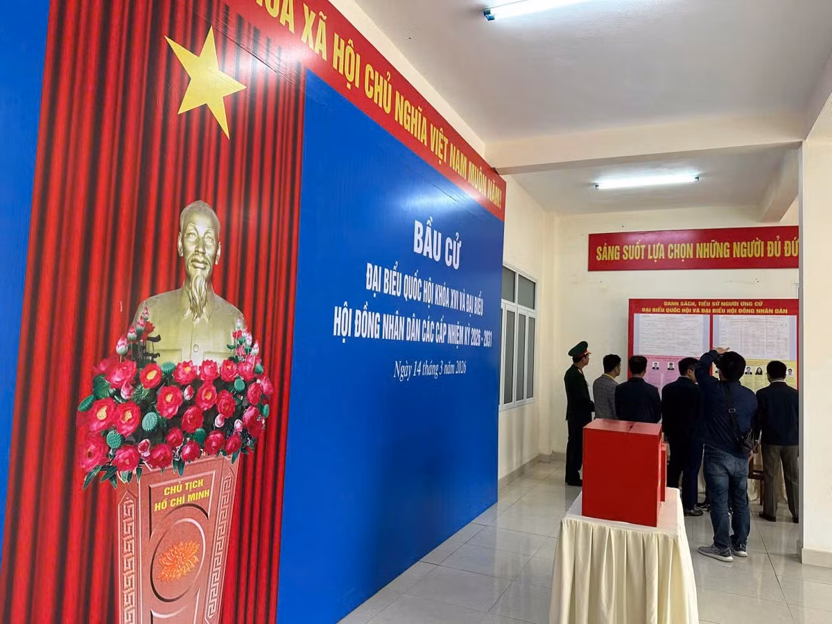 Ông Đào Minh Đông, Phó Bí thư Đảng ủy, Chủ tịch UBND đặc khu, Phó Trưởng Ban Bầu cử đặc khu Bạch Long Vĩ cho biết, những ngày vừa qua, công tác chuẩn bị cho sự kiện lớn này được chính quyền và các ban, ngành đặc khu thực hiện chu đáo, đồng bộ.