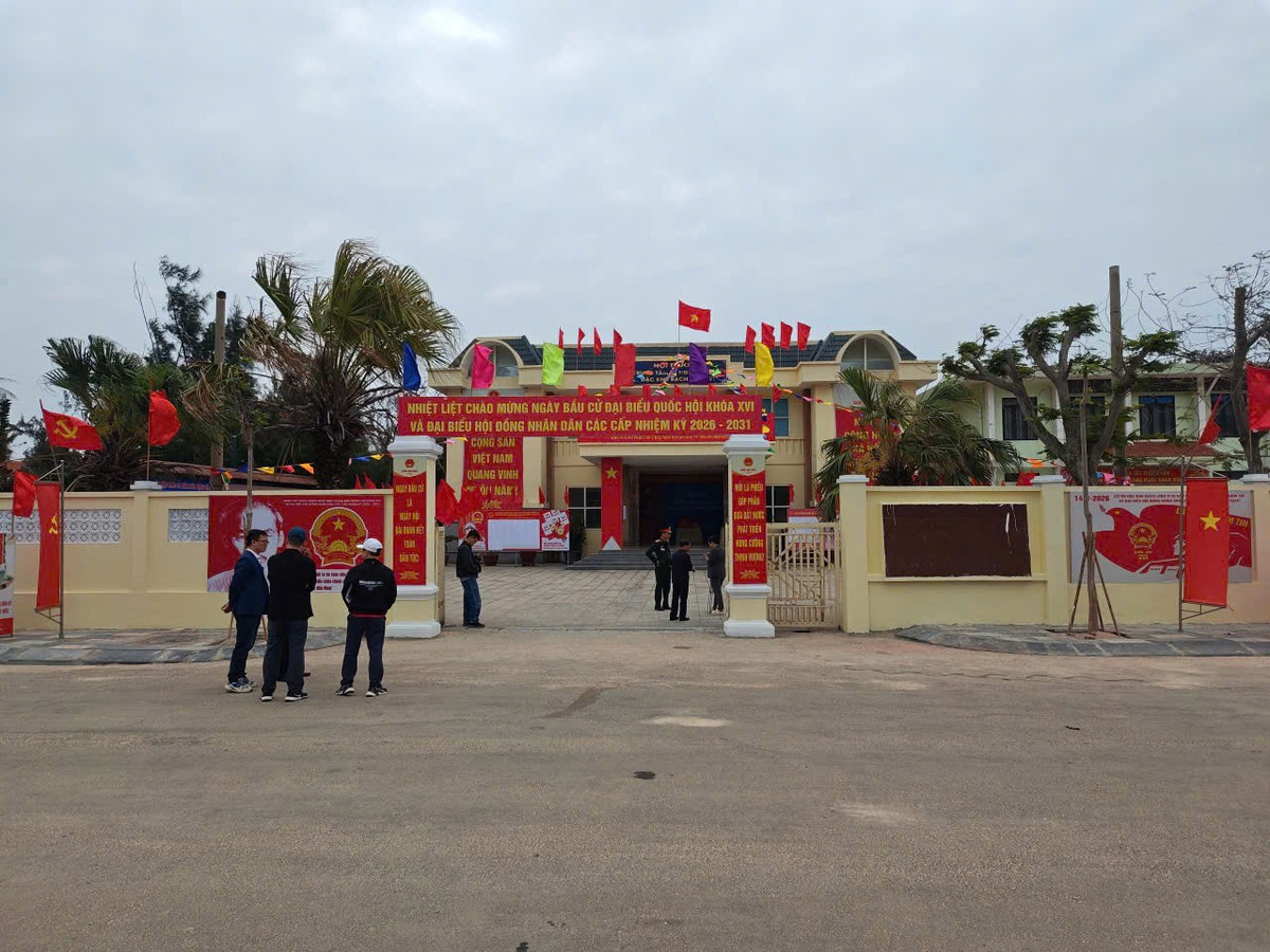 Đặc khu Bạch Long Vĩ là địa phương duy nhất của thành phố Hải Phòng được Hội đồng Bầu cử Quốc gia đồng ý tổ chức bầu cử đại biểu Quốc hội khóa XVI và đại biểu HĐND thành phố nhiệm kỳ 2026 - 2031 sớm hơn 1 ngày, vào thứ bảy 14/3.