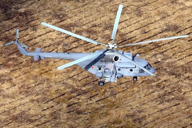 ##s### Mi-8AMTSh "Kẻ hủy diệt" là máy bay trực thăng vận tải và tấn công được phát triển tại nhà máy máy bay Ulan-Ude. Nó có khả năng vừa ném hàng hóa và quân đội, vừa hỗ trợ bắn. Phiên bản Bắc Cực của nó, Mi-8AMTSh-VA, được thiết kế để giám sát các khu vực trách nhiệm phía Tây, hỗ trợ vận chuyển cho các nhóm quân ở Bắc Cực, bao gồm cả việc chuyển giao lệnh thay đổi. Ngoài ra, xe có thể được sử dụng để giao hàng, hạ cánh và hỗ trợ trên không cho các nhóm tác chiến.