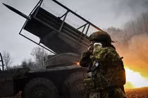 Quân đội Nga bỏ qua Pokrovsk, đột phá tới Dnipropetrovsk 