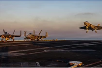 Xung đột Iran bước qua ngày 21, Mỹ - Israel dốc toàn lực