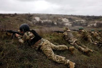 Gió đổi chiều, Ukraine không ngăn được bước tiến quân Nga gần Dobropolye 