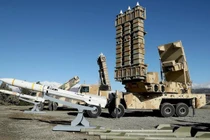 Iran sẽ chống lại chiến dịch can thiệp quân sự của Mỹ như thế nào?