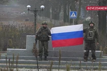 Số liệu dân số công khai cho thấy, thành phố Pokrovsk gồm khu đô thị Pokrovsk có khoảng 60.000 dân, Myrnohrad khoảng 46.000 dân và thị trấn Rodinske khoảng 10.000 dân, tổng cộng khoảng 116.000 dân. Nếu tuyên bố của Nga về việc kiểm soát Pokrovsk là đúng, đây sẽ là một trường hợp đáng chú ý về việc một cụm đô thị đổi chủ trên mặt trận phía đông Ukraine.