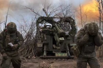 Ukraine chịu thương vong lớn chỉ trong 24 giờ, Nga tấn công trên đa mặt trận