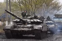 Chiến dịch phản công của Ukraine đối đầu với 4 tập đoàn quân Nga ở Pokrovsk 