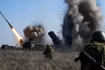 Hơn 2.000 quân Pháp chuẩn bị tới Ukraine, Nga ra tuyên bố nóng