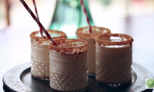 Công thức làm sinh tố kem mật ong ngon như ngoài tiệm