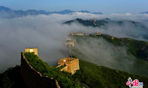 Kim Sơn Lĩnh của Vạn Lý Trường Thành đẹp mê hoặc đầu thu