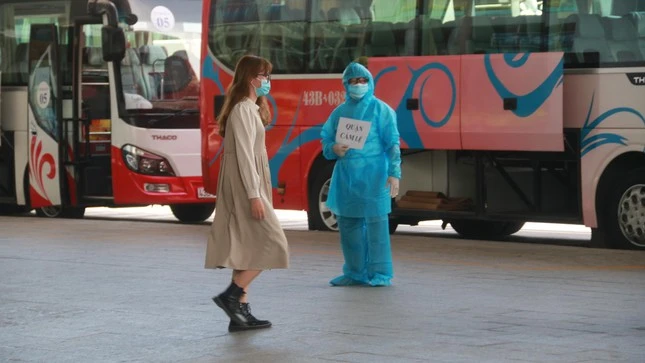 Đà Nẵng: Chuyến bay đầu tiên chở công dân từ TP.HCM đã về đến quê nhà