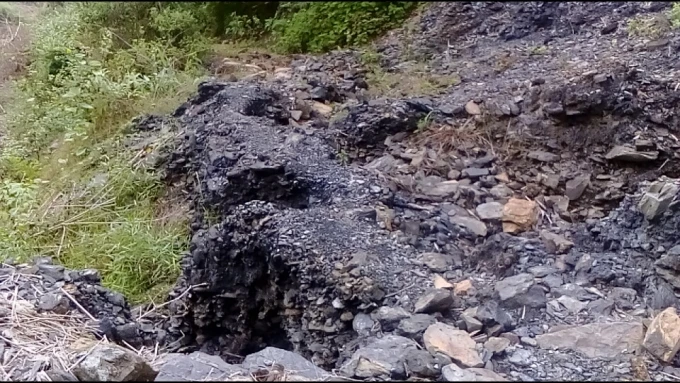 Khai thác than ở Hòa Bình: Những hình ảnh nhói lòng