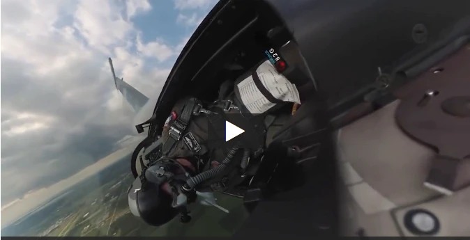 Video: Cảnh tượng ngoạn mục nhìn từ khoang lái chiến cơ F-16