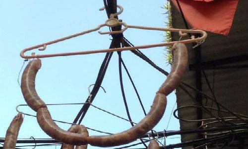 Bí kíp chế lạp xưởng không giống ai của dân HN