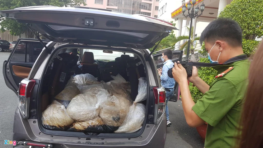 Cận cảnh kiểm đếm lô ma túy ketamine 500 tỷ ở SG