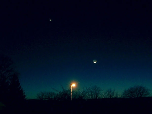 Những điều cấm kỵ về đêm tốt nhất đừng làm