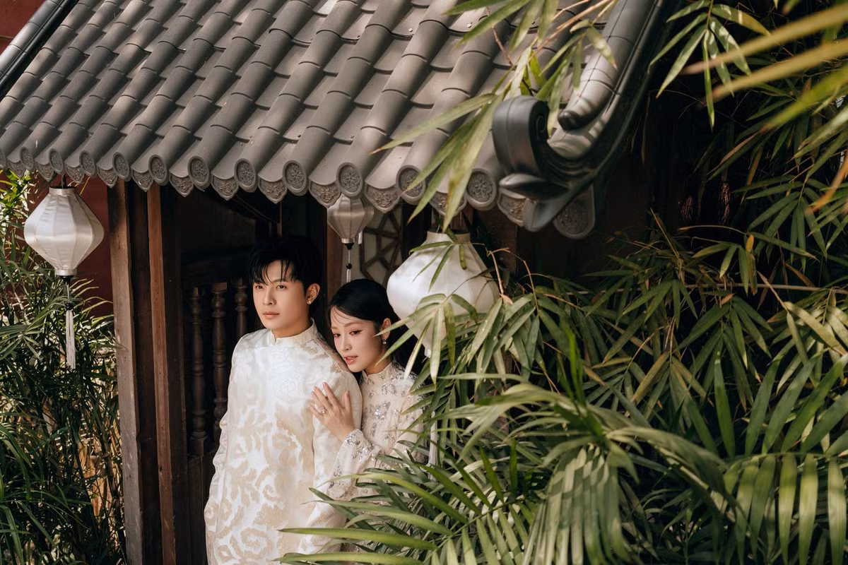 Đáng chú ý nhất chính là nhan sắc của Puka. Dù mới sinh con vào đầu năm 2025, nữ diễn viên đã nhanh chóng lấy lại vóc dáng thon gọn khiến nhiều người ngưỡng mộ.