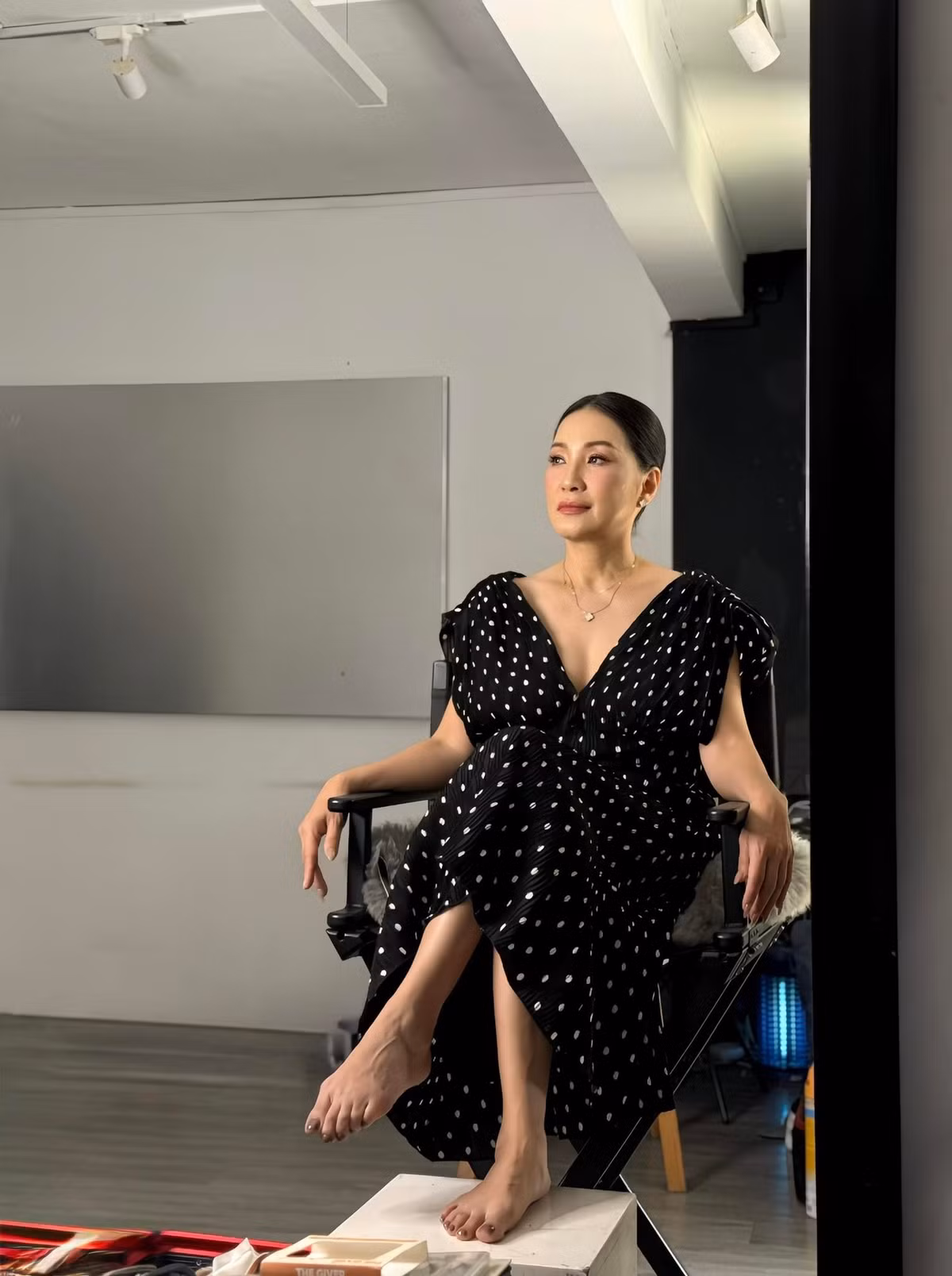 Hồng Đào chia sẻ: "Đây là kiểu người lo xa: đi thật sớm, chuẩn bị xong xuôi, chưa thấy ai tới... vì vẫn còn sớm". Ảnh: FB Hồng Đào